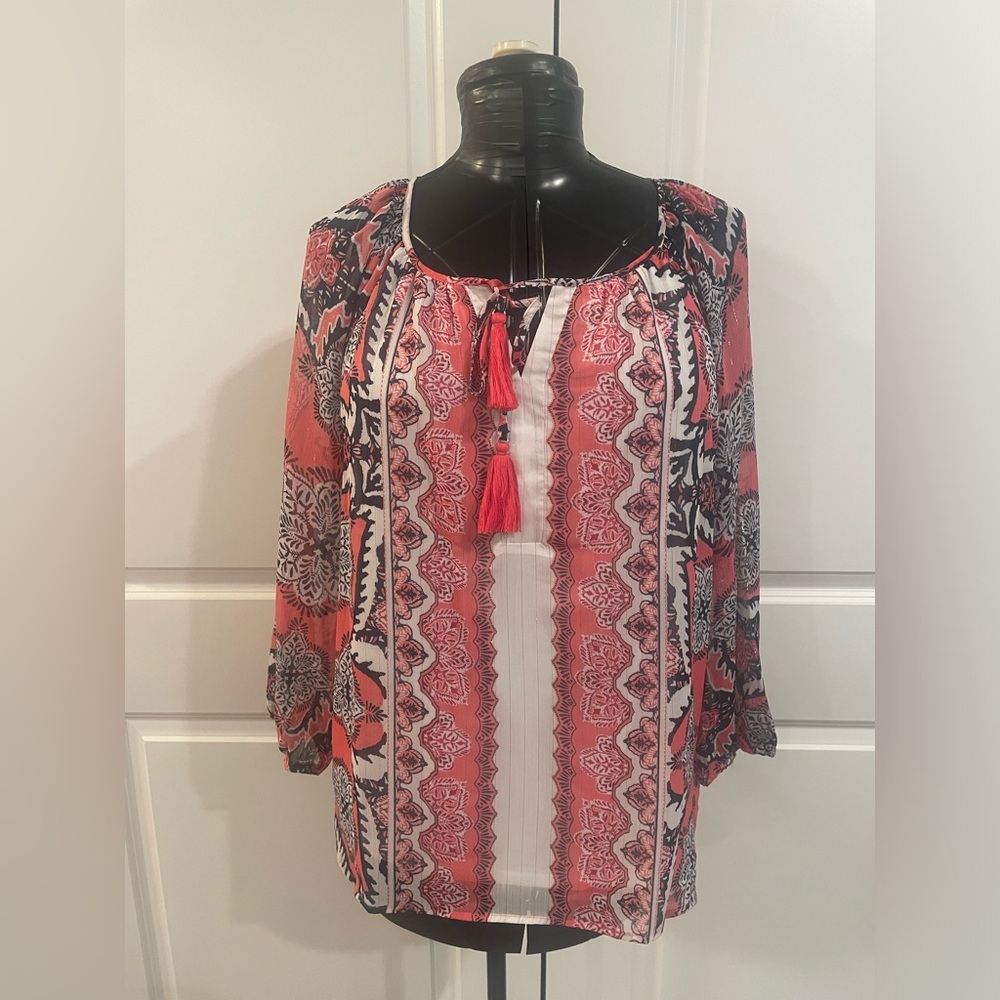 JMCollection Women's Red Patterned Top size L
NWT